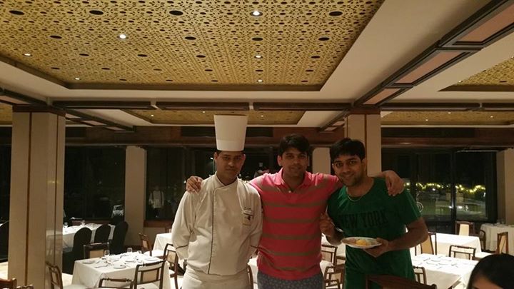 INDIAN CHEF BALVEER from dehradun cooks amazing Indian Dishes for us @ KANDY, SRILANKA. Delicious food with complete feel of India.