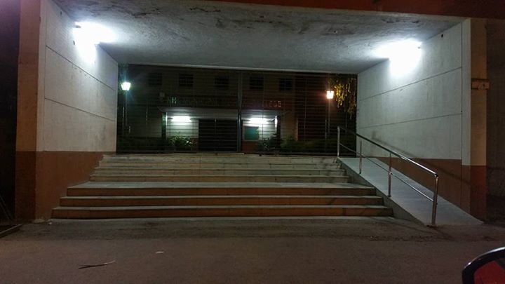 ALL PHYSIOS from V.S. can guess this place # N.H.L. MEDICAL COLLEGE ENTERANCE STAIRS where every student including my self had many many reading hours along with Chai # Old Physio college premise and New premise # S.B.B. college of Physio @ V.S. Hospital rocks due to our greatest Principal and Professors. # Photo taken @ mid night 1.30 a.m.